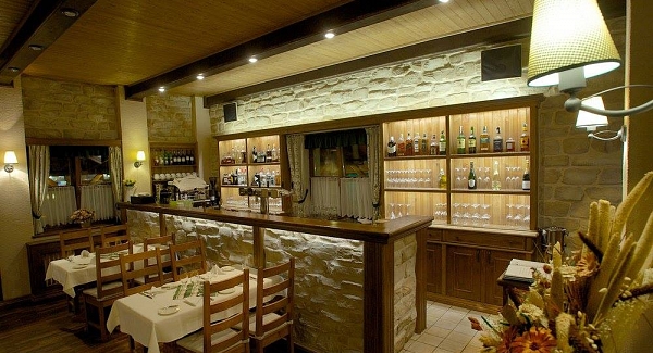 Stone on Bar
